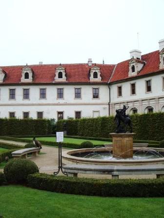 Вальдштейнский дворцовый комплекс